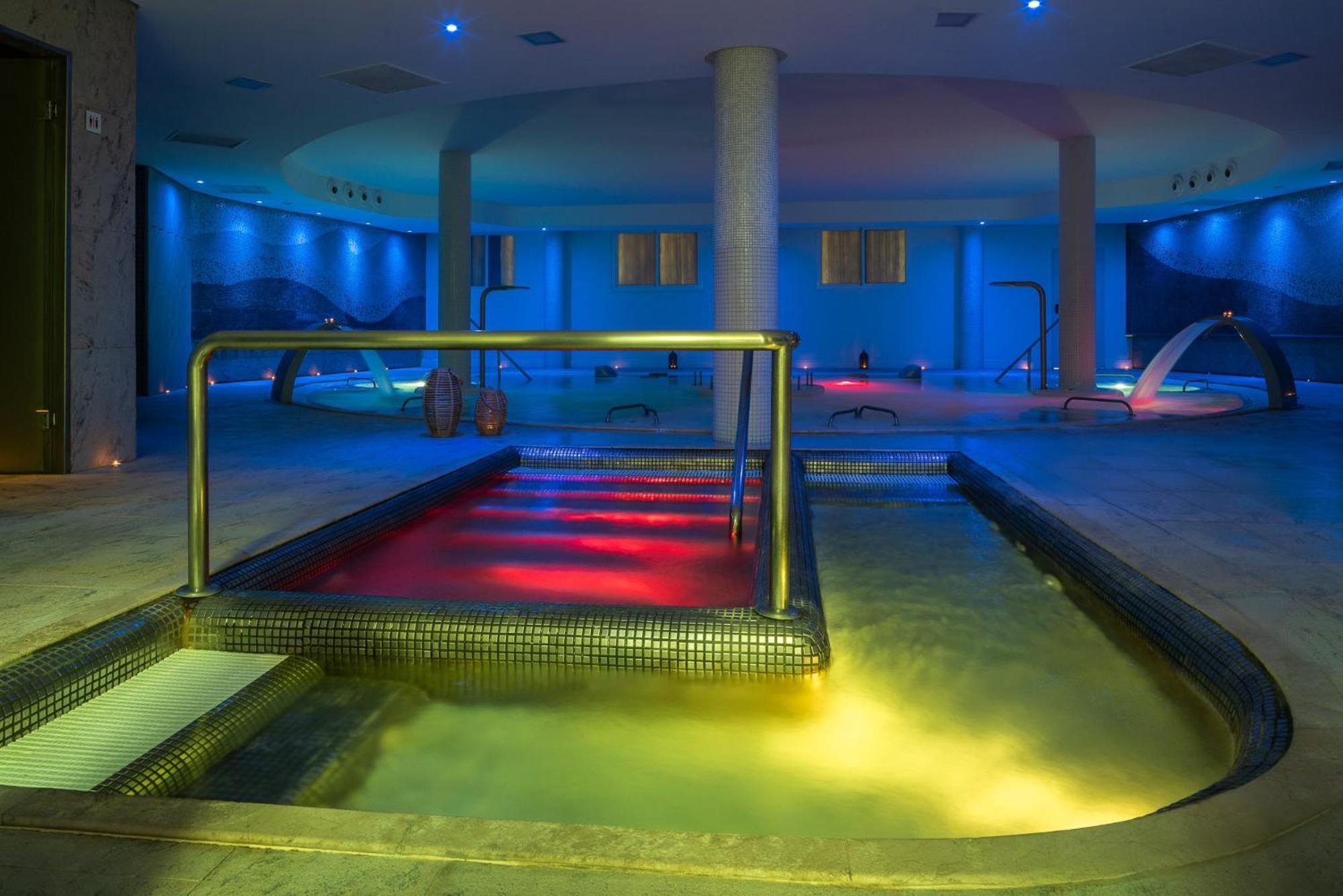 Exe Estepona Thalasso & Spa- Adults Only Exterior photo